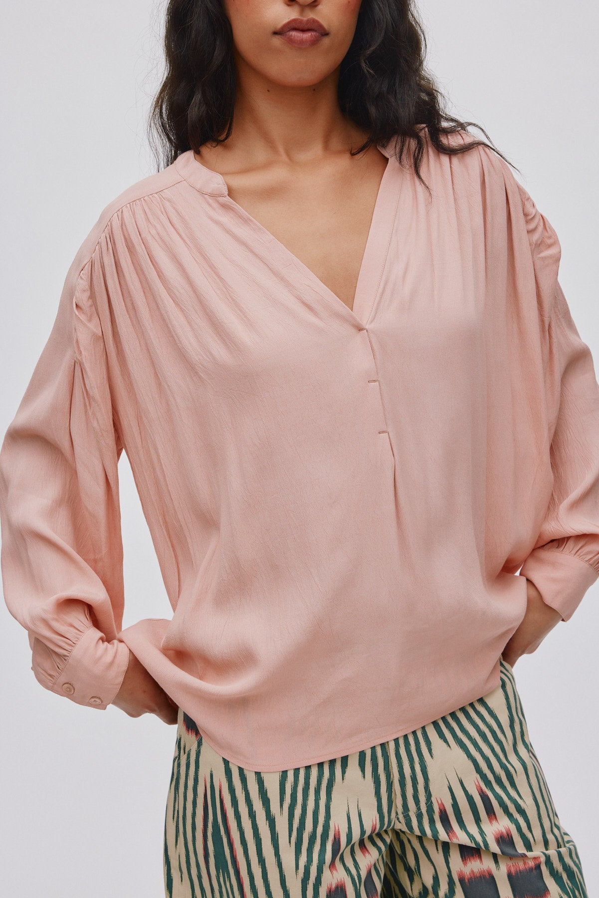 Meg - Sheer lace shirt I Faded black