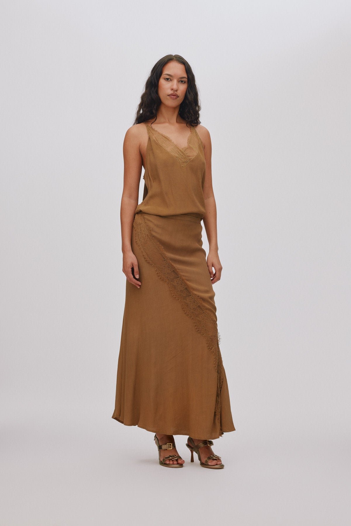 Leia - Sheer lace skirt I Hazelnut