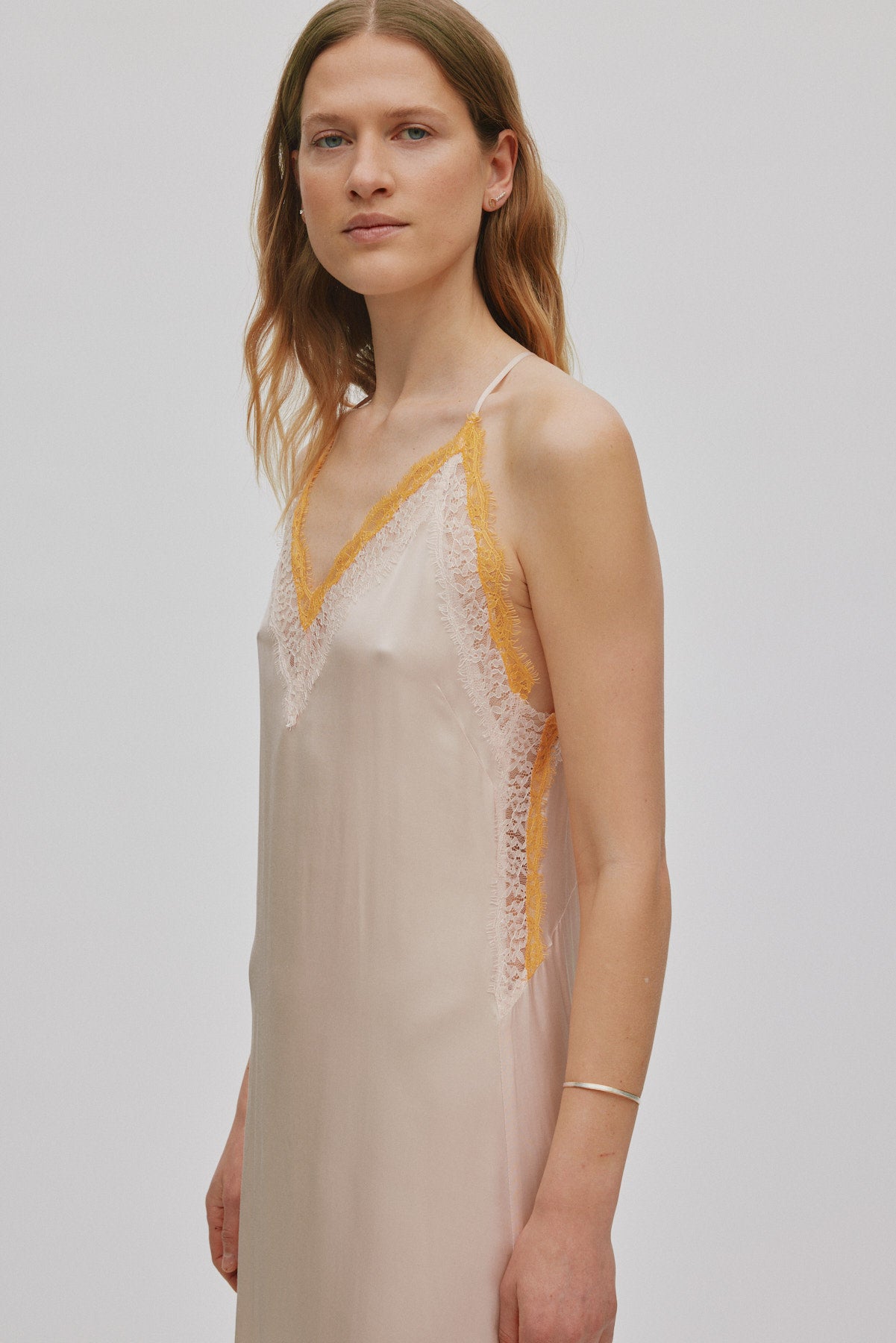 Chefira - Contrast lace camisole dress I Light rose
