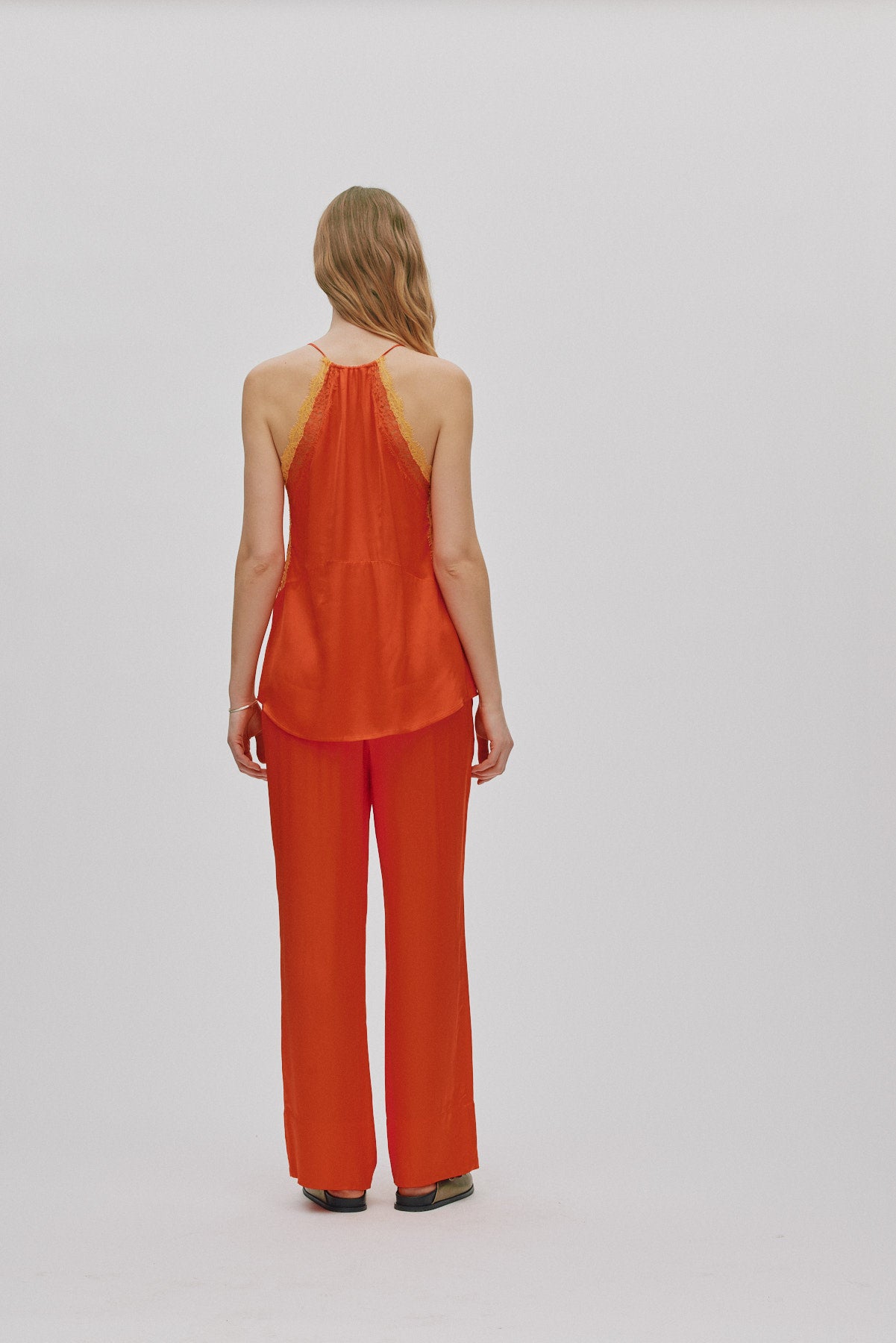 Alisa - Contrast lace wide leg pants I Deep mandarin