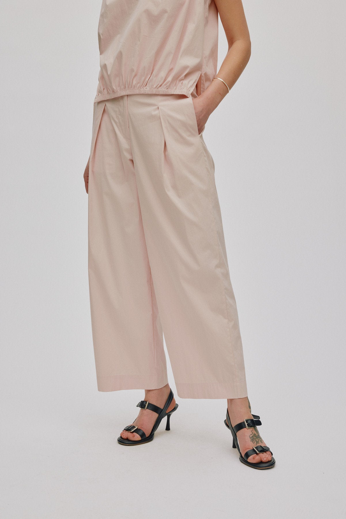 Enel - Papery parallel pants I Powder