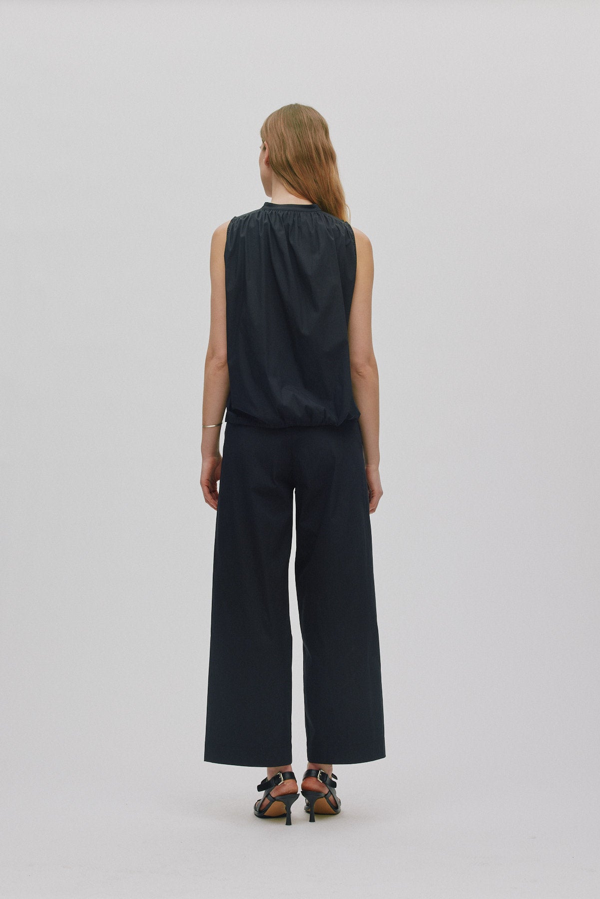 Ingeborg - Papery sleeveless blouse I Black