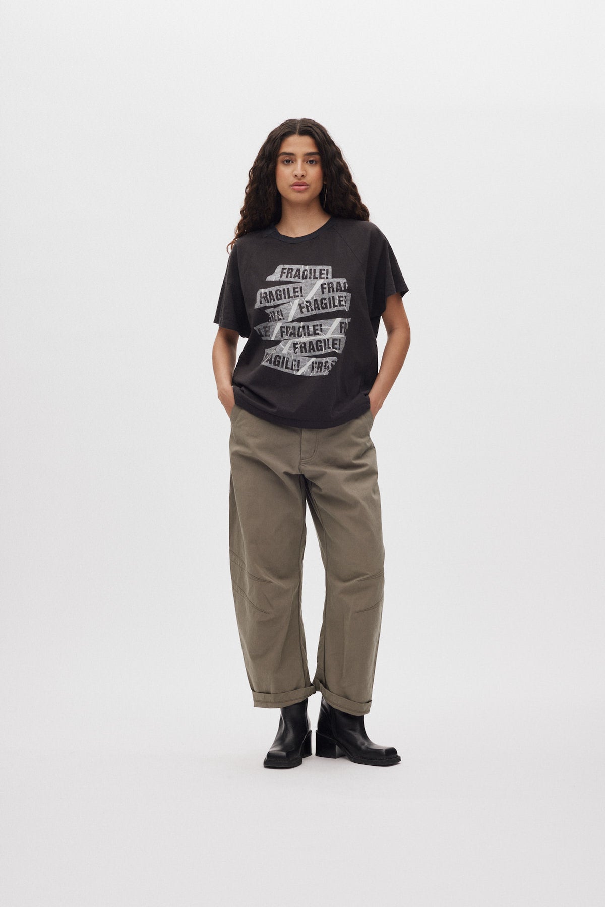 October - Utility shaped pants I Asphalt