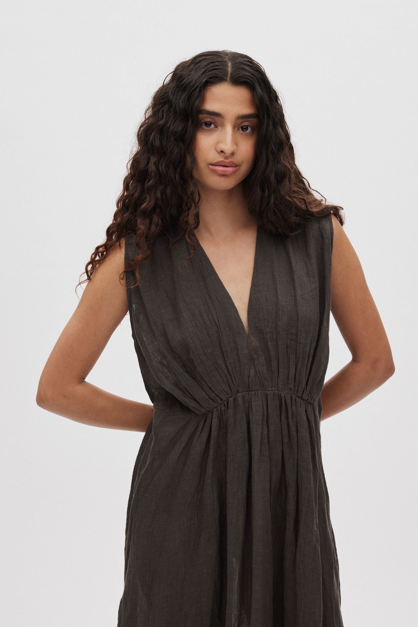 Kimber - Crinkled dress I Faded black
