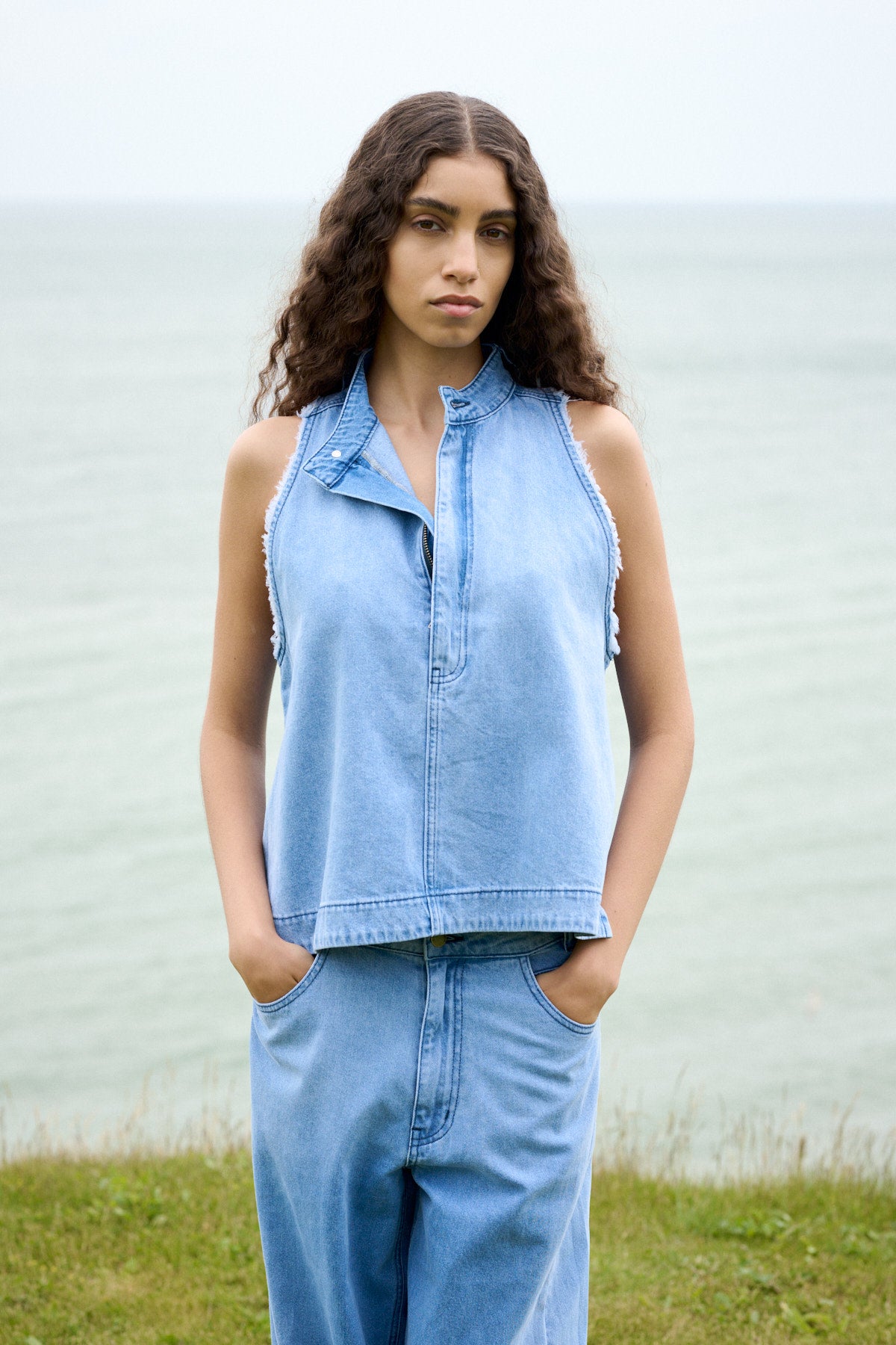 Faya - Light denim halter top I Light washed denim