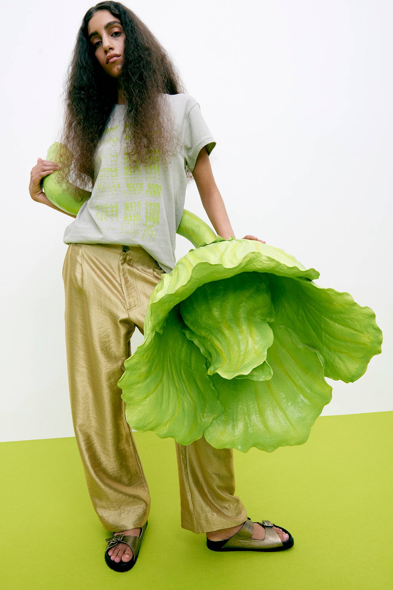 Ambla - Handle with care t-shirt I Dove