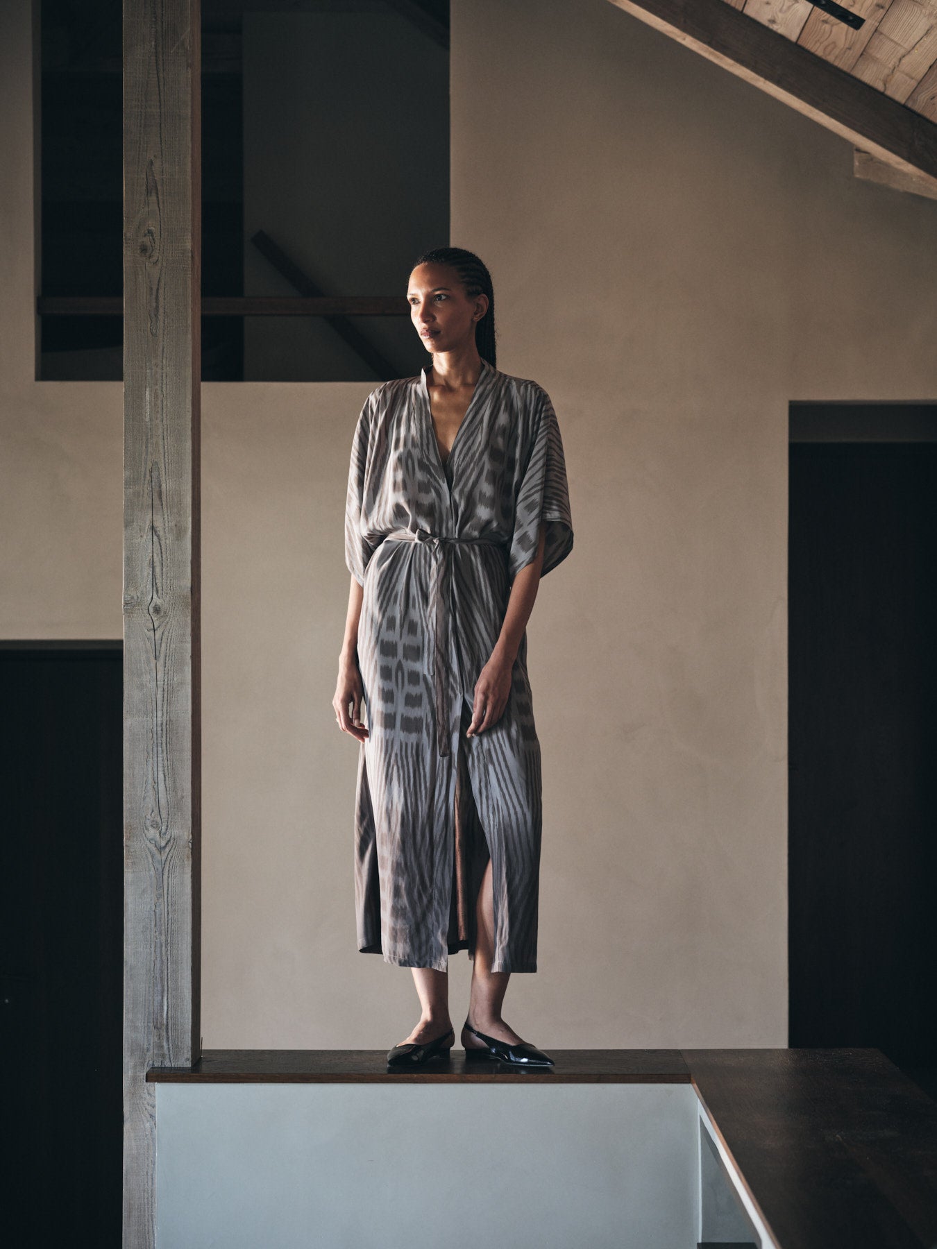 Alesandra - Ombre ikat kimono dress I Asphalt combo