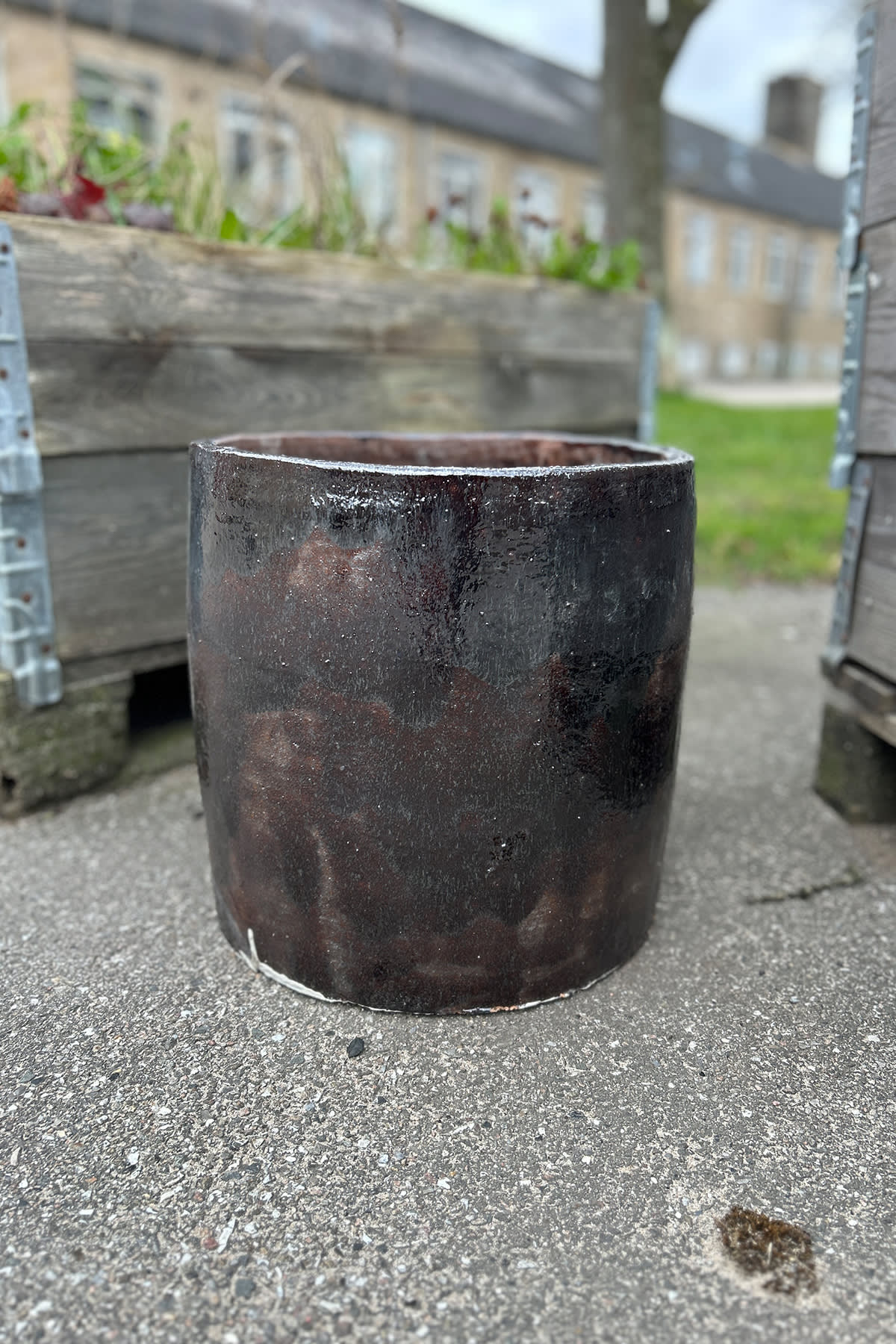 Edward Pot - Rabens Apartment I Antique brown