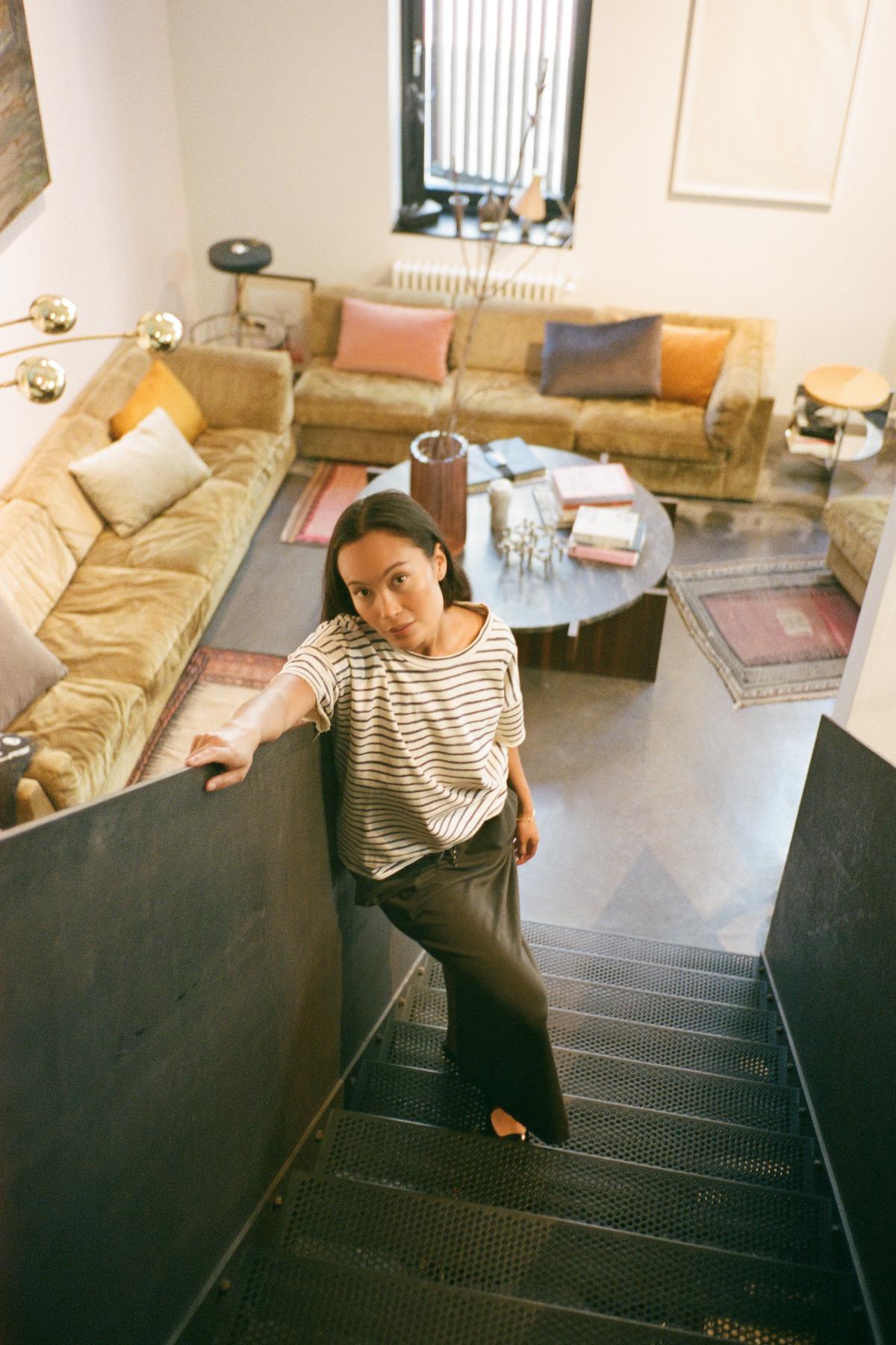 Margot - Light stretch cropped t-shirt I Oyster navy stripe