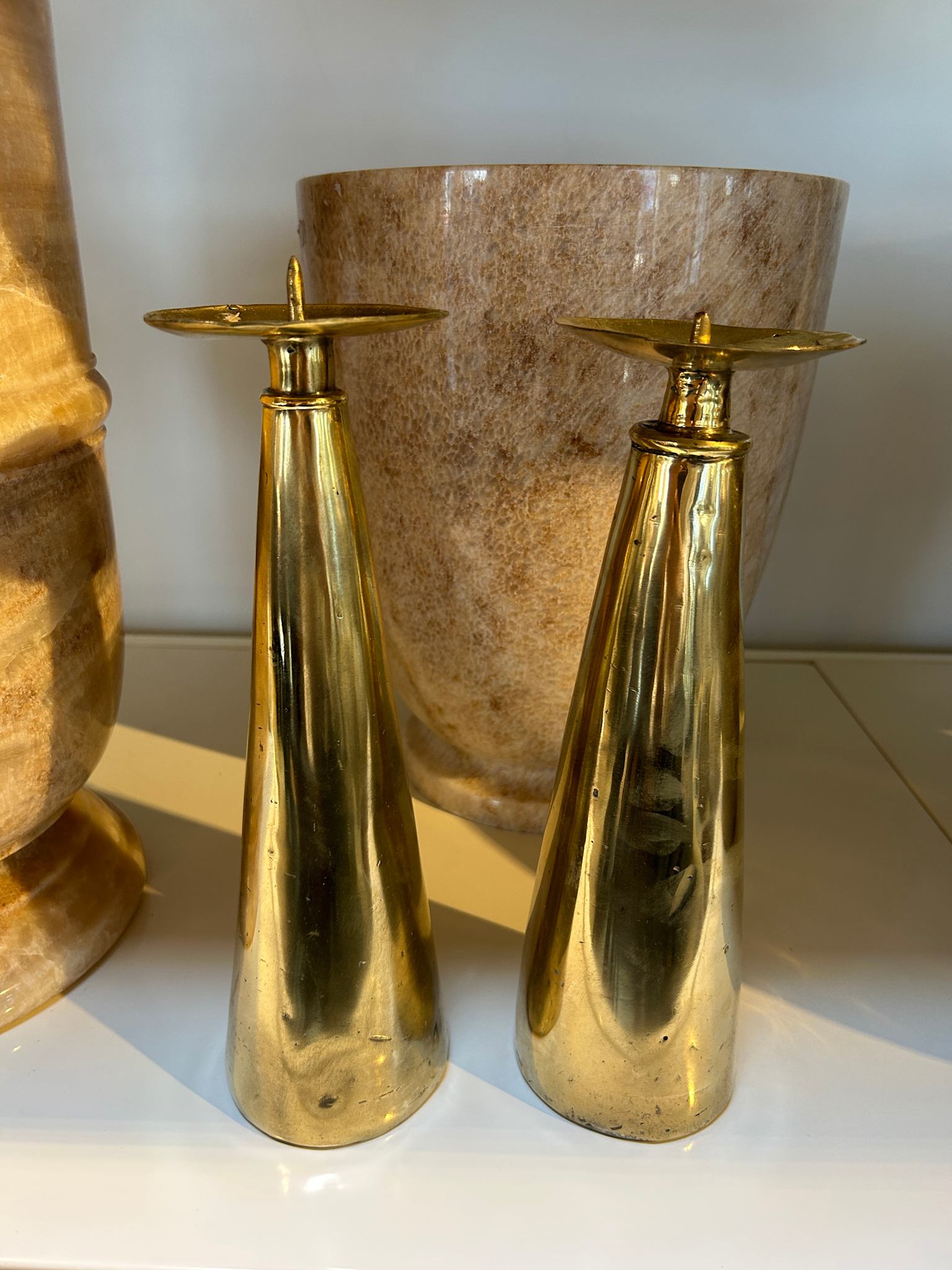 Bronce Candlestick - Rabens Apartment I Golden Brass