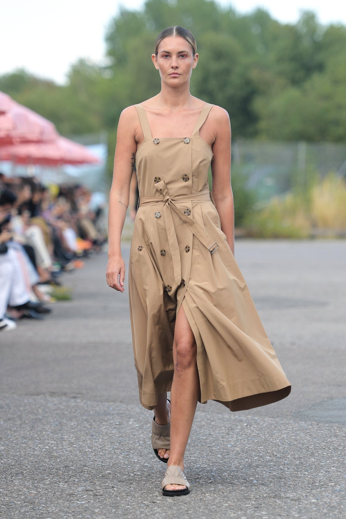 Lessy - Weightless coat dress 2 - Rabens Saloner - DK