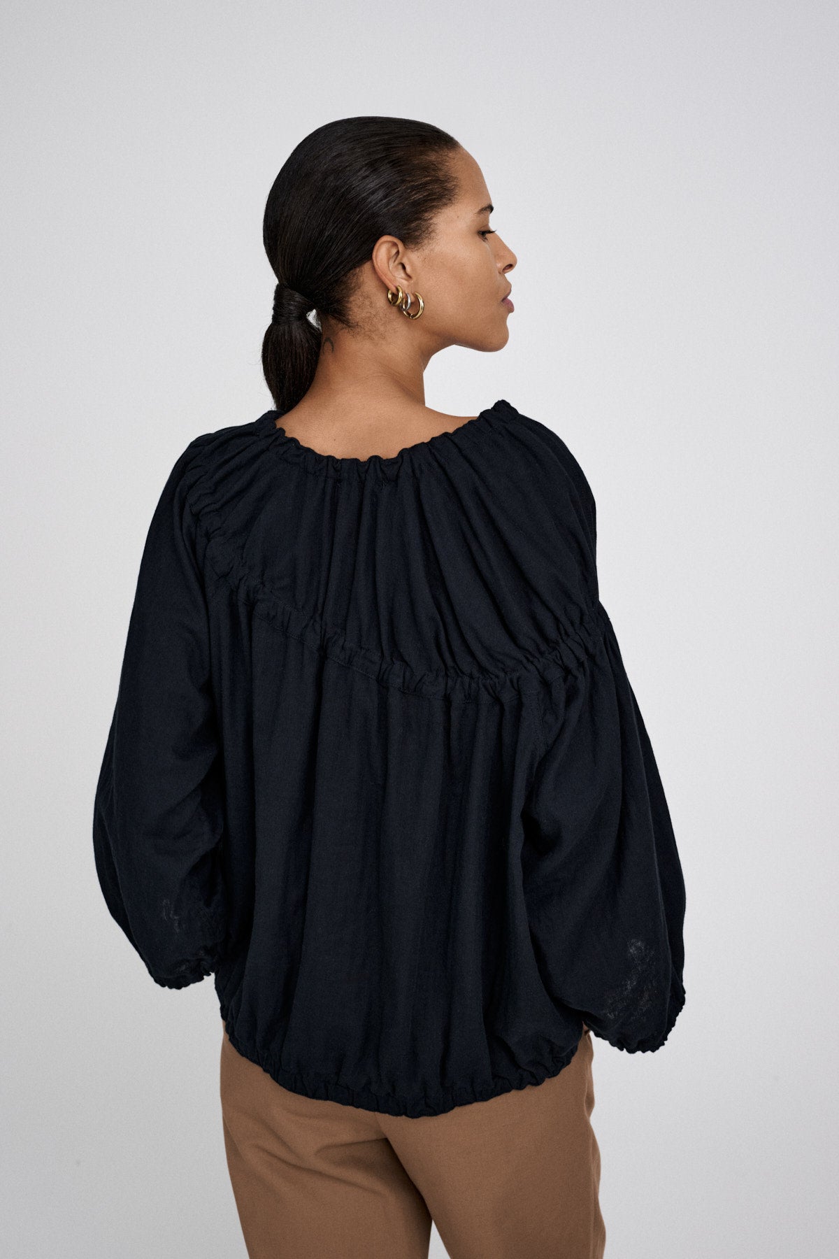 Lotte - Cotton dbl elasticated top I Black