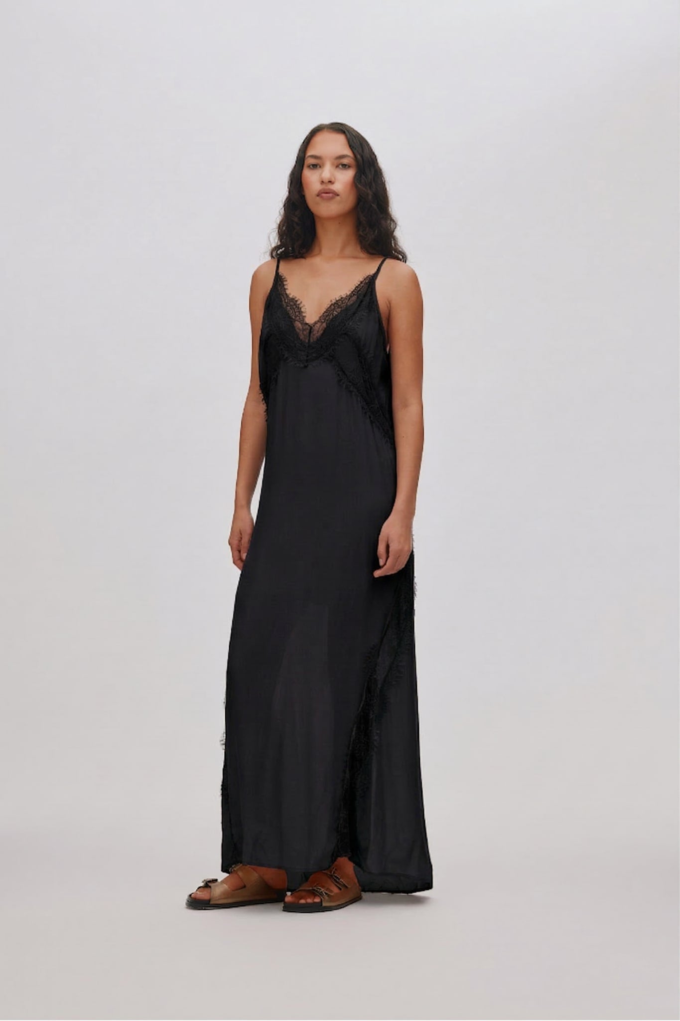 Lilou - Sheer lace panelled dress I Faded black