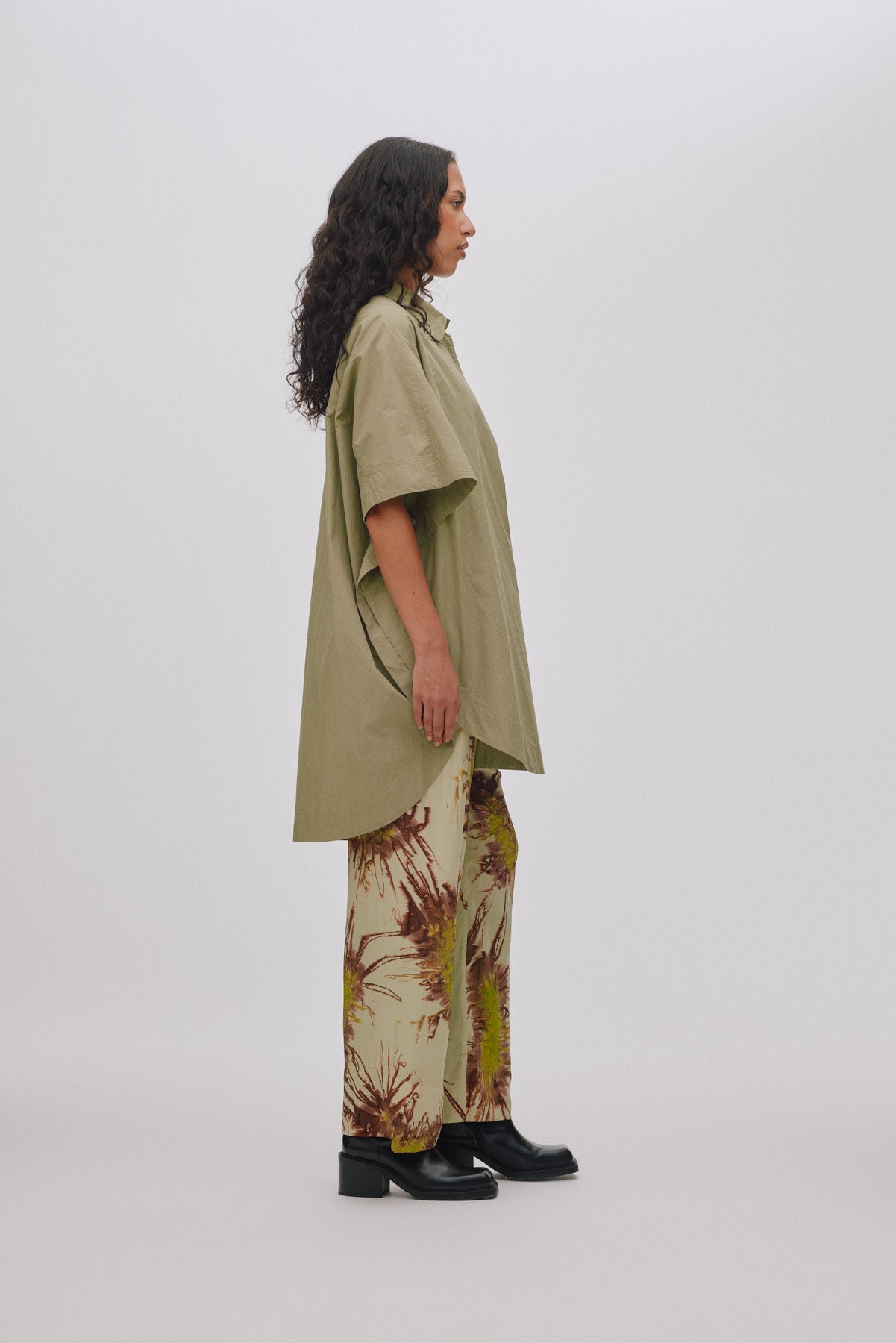 Berta - Poplin curved hem shirt dress I Light blue