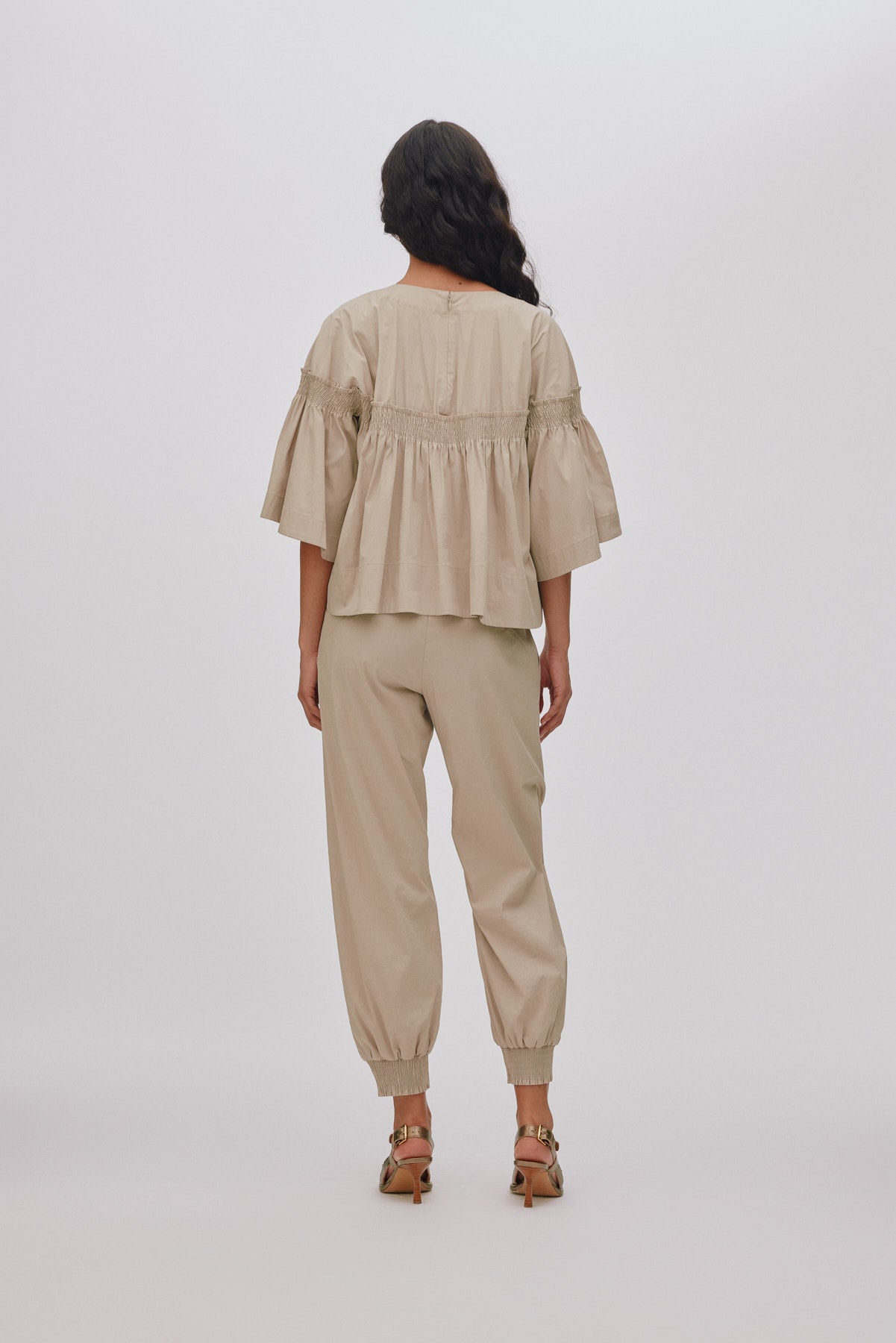 Efil - Papery frill sleeve top I Shadow