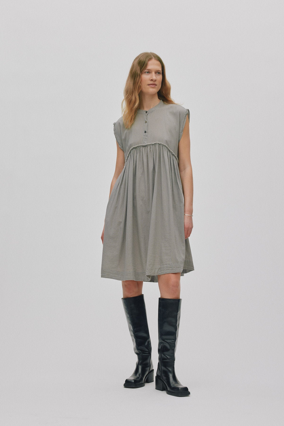 Devina - Cotton dress I Cement