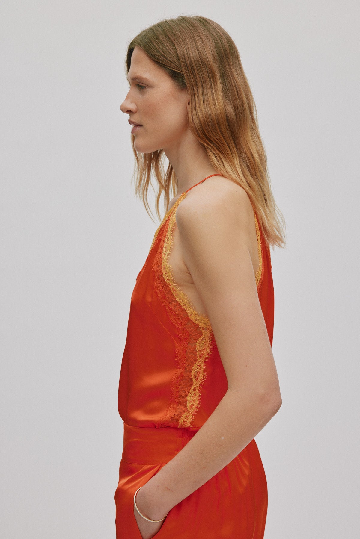 Soho - Contrast lace camisole top I Deep mandarin
