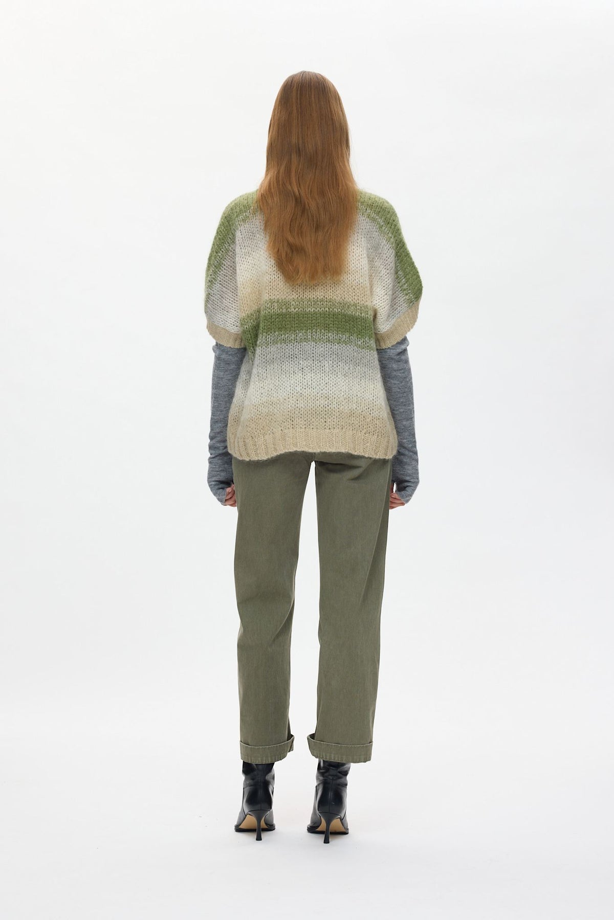 Maggi - Blurred yarn oversize t-shirt I Light camel combo