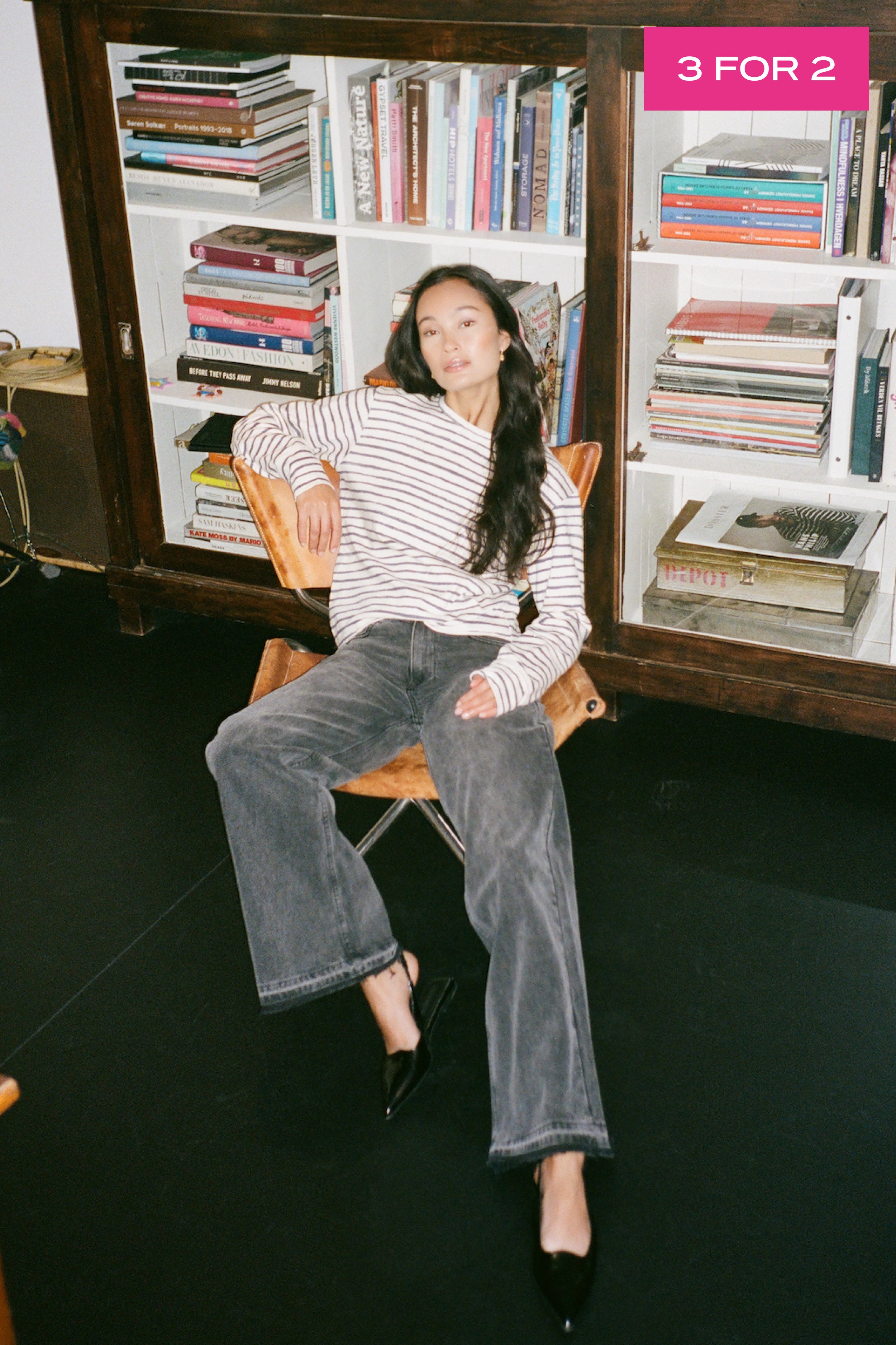 Hila - Light stretch crew neck top I Oyster navy stripe