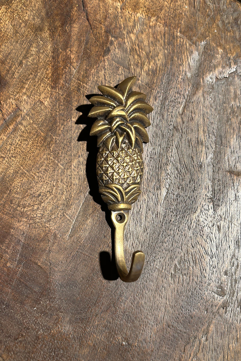 Small Pineapple Hook - Rabens Apartment I Matte Brass