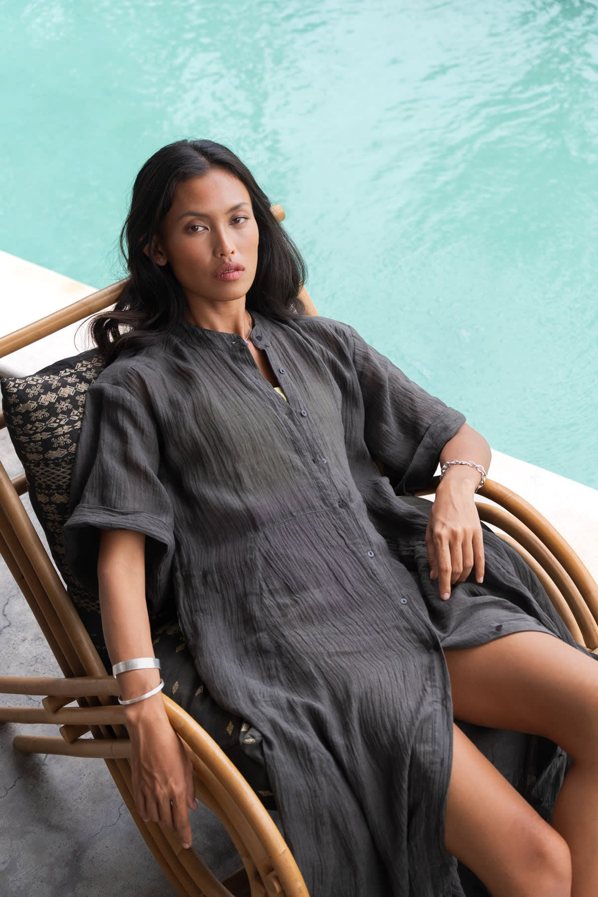 Susi - PRE-ORDER I Crinkled long kaftan I Faded black