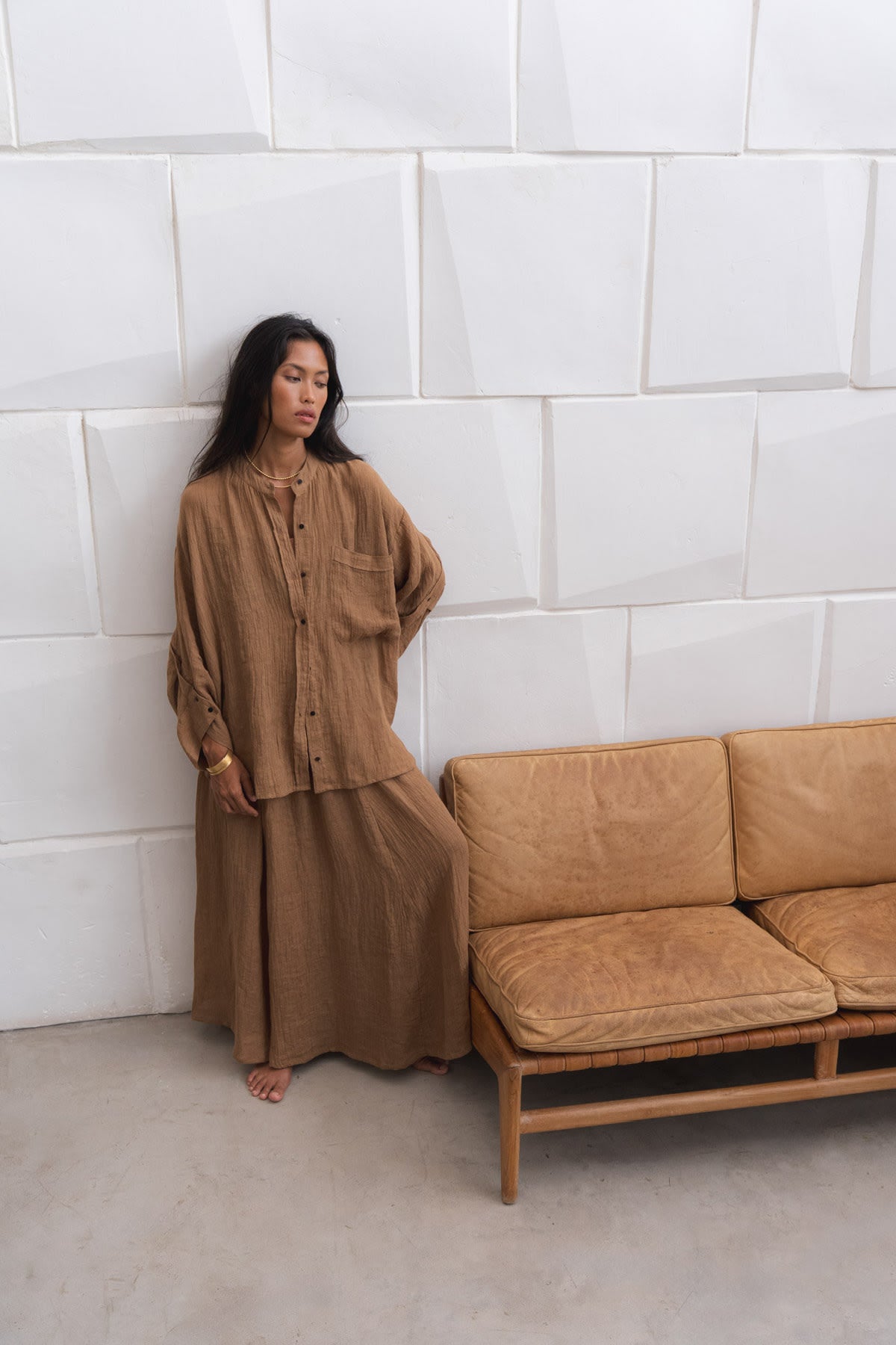 Bobbies - Crinkled oversize shirt I Walnut