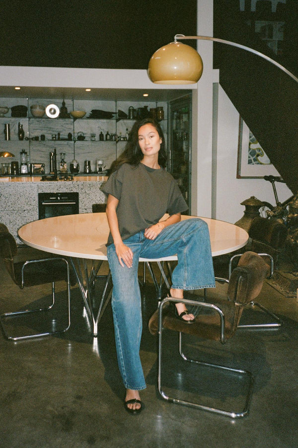 Margot - Light stretch cropped t-shirt I Faded black
