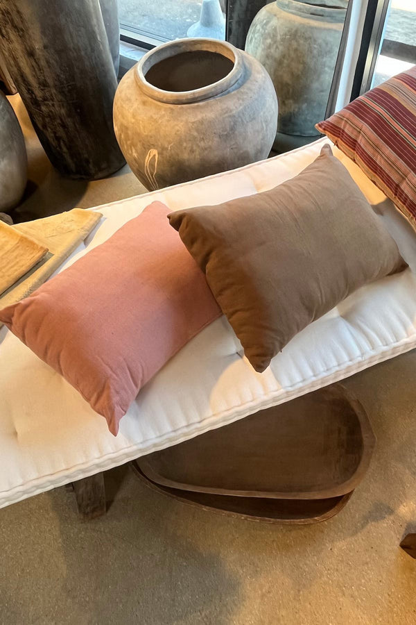 Cotton plain pillow - Rabens Apartment I Old Rose