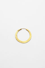 Nafsu - Gold plated hammered hoop S I Gold plated