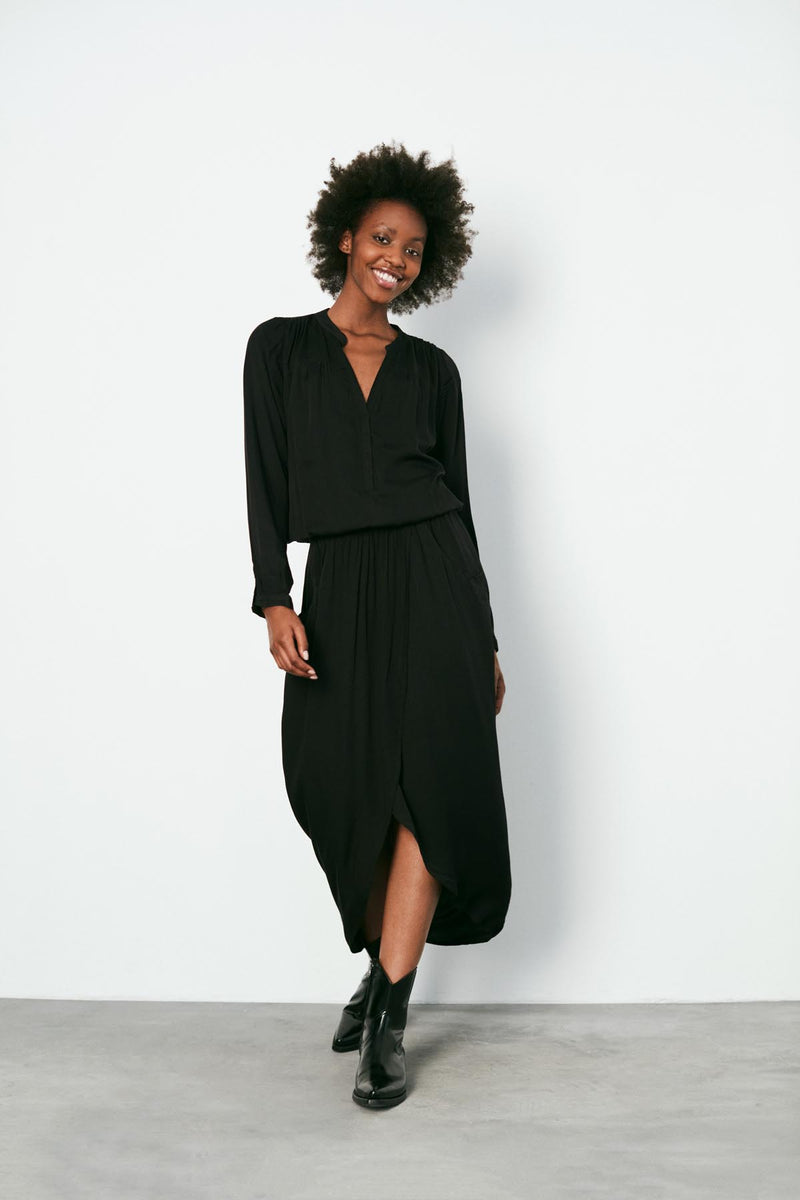 Vera - Solid wrap over dress L/S I Black