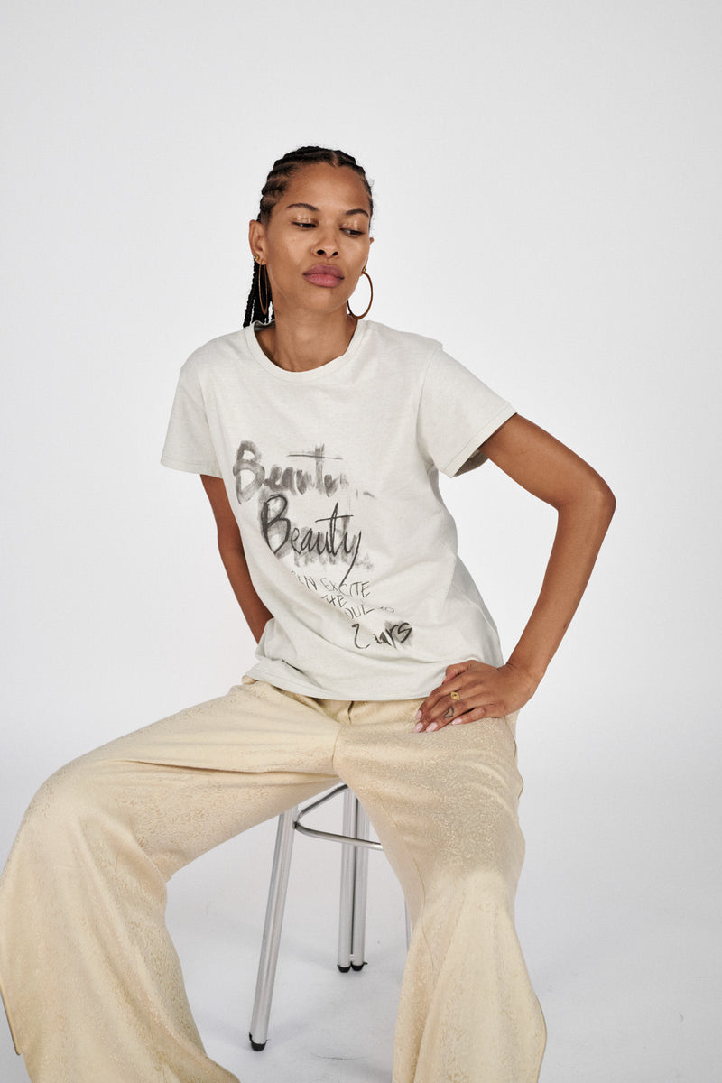 Ambla - Beauty t-shirt I Faded black