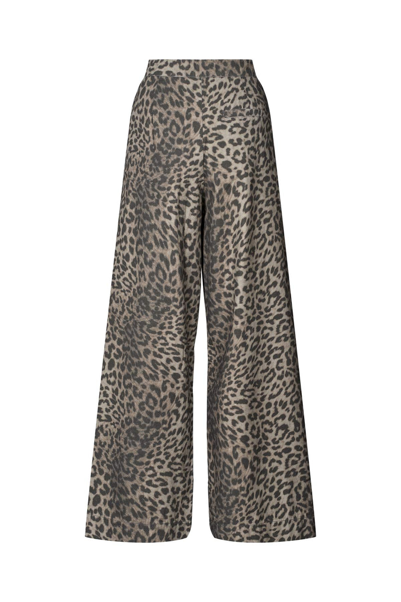 Inja - Leopard print wide leg pants I Snow leopard